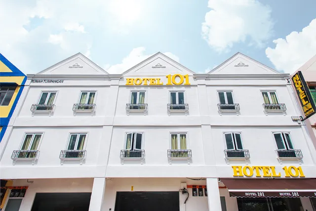 Hotel 101 Ulu Tiram