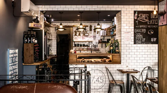 Le 17.45 Paris Batignolles - Planches à composer