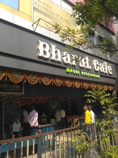 Bharat Cafe