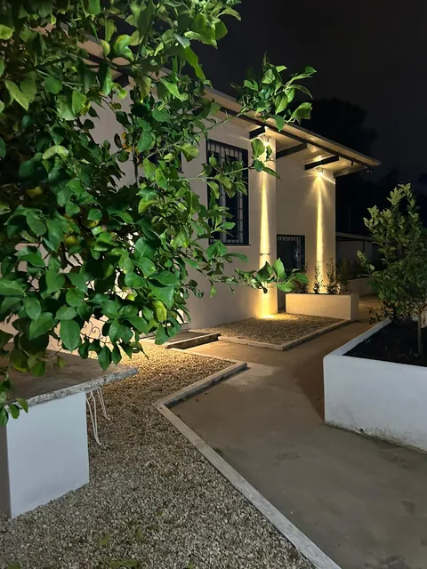 Lemon Suites Apartments