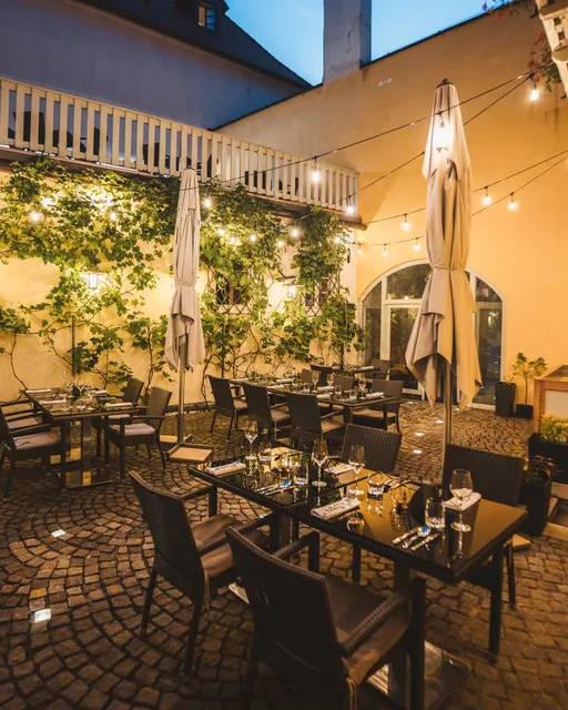 Le Jardin Restaurant