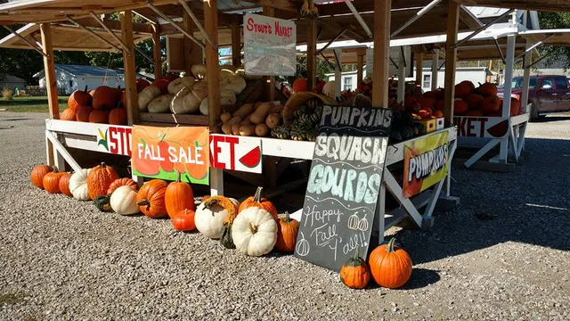 Stout's Market - Mt. Pleasant