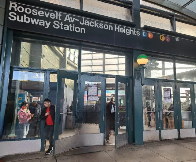 Ji gong Buddha's Crystals| Handmade Gemstones Minerals Jewelry | Craft| Designs