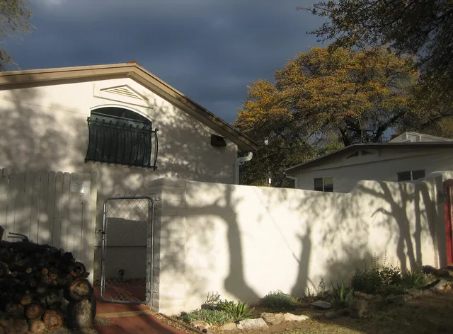 Battiste's Bed, Breakfast and Birds