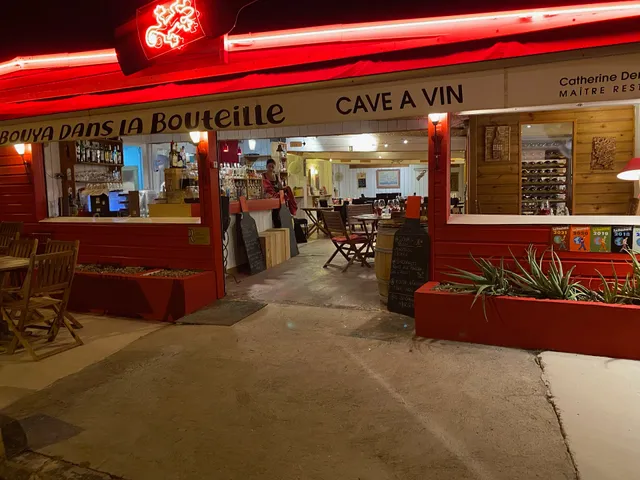 Le Mabouya dans la Bouteille