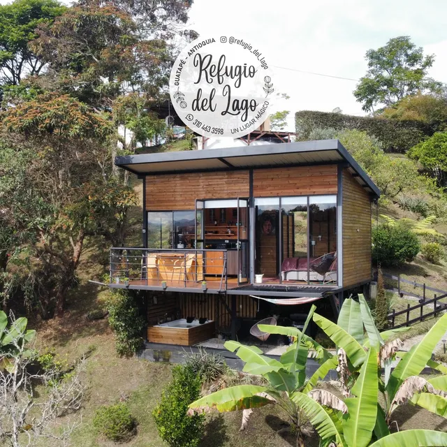 Refugio del lago en Guatape