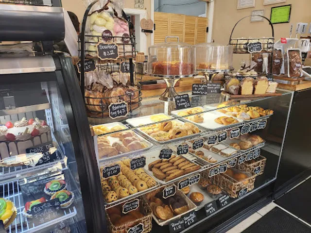 Sweets & Cafe Bakery