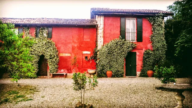 Farmhouse La Casarossa