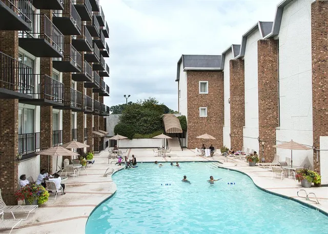 The Hawthorne Inn & Conference Center