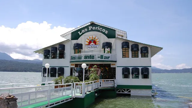 Restaurante los Pericos