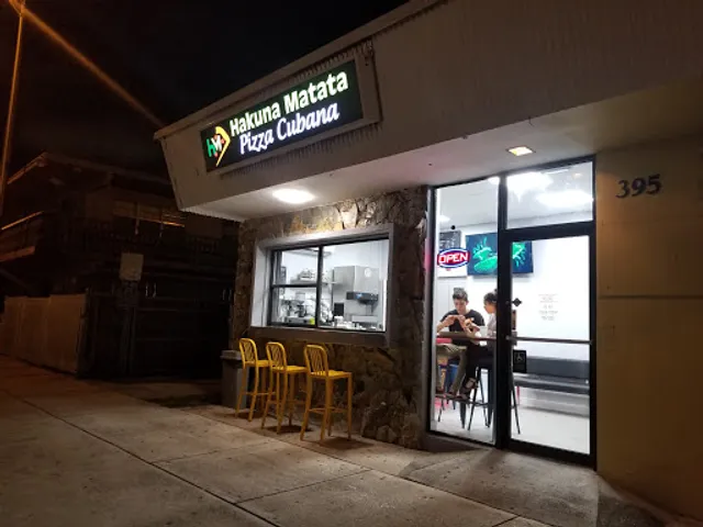 Hakuna Matata Pizza Cubana