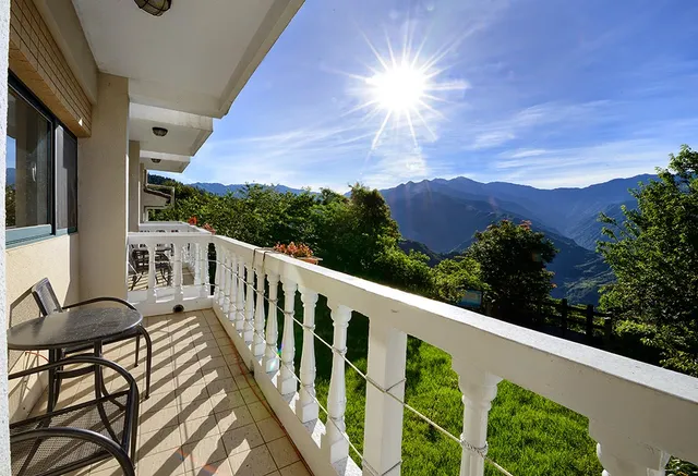 Qingjing Guest House