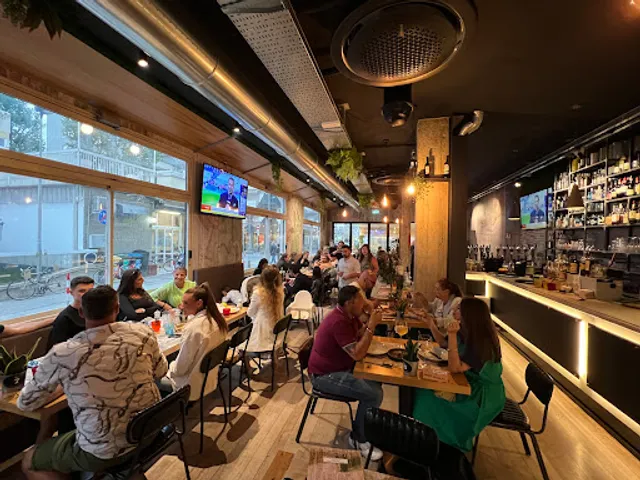 Nelson's Rimini 21st Century Restaurant