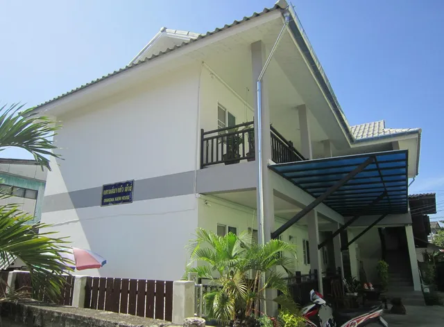 Grandma Kaew House