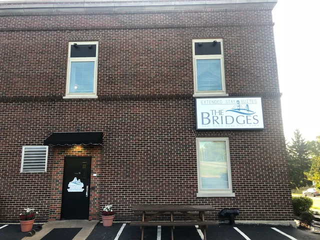 Bridges Inn & Extended Stay Suites