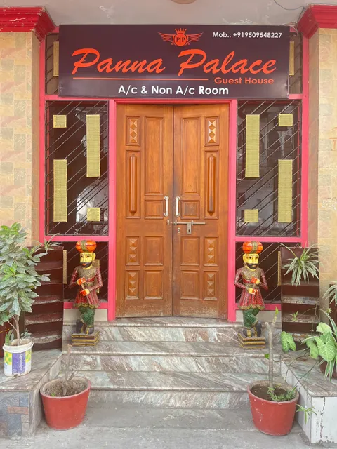 Panna Palace Guest House