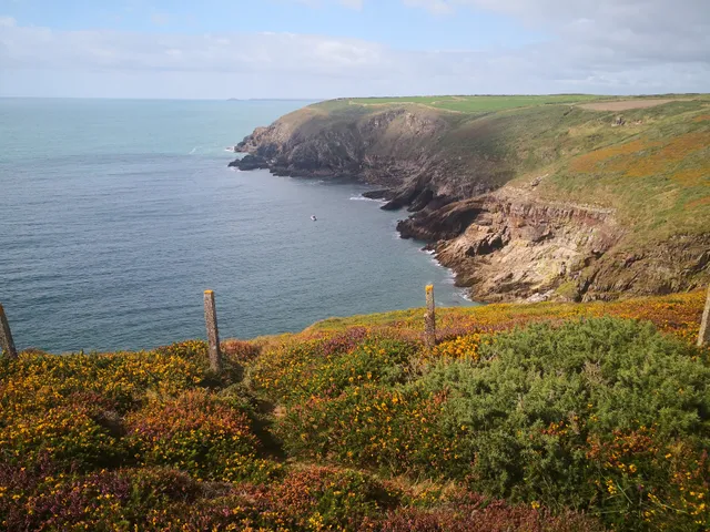 Ardmore Cliff Walk