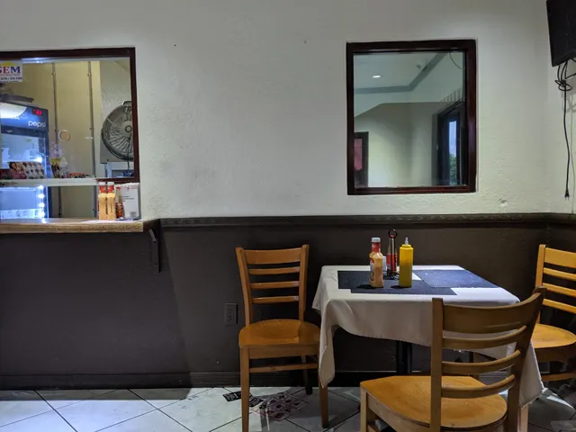 Famous Restaurant Grand Cayman