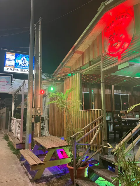 Papa Ben’s Bar & Grill