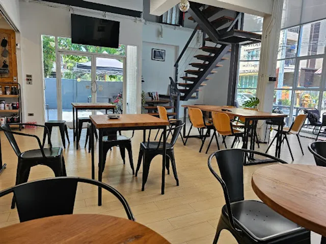 The Extraction @TCA space สันติธรรม