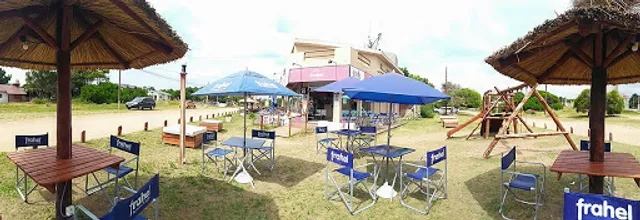 Restaurante, Heladería y Cafetería "Los Colos"