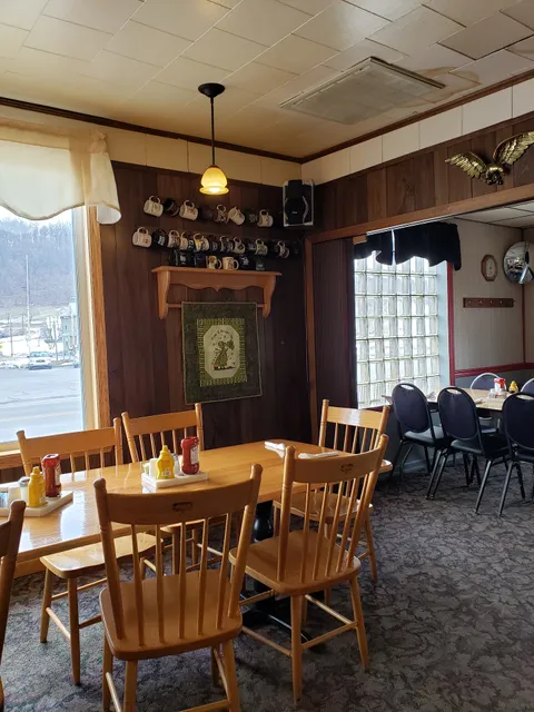 Rayauda's Restaurant