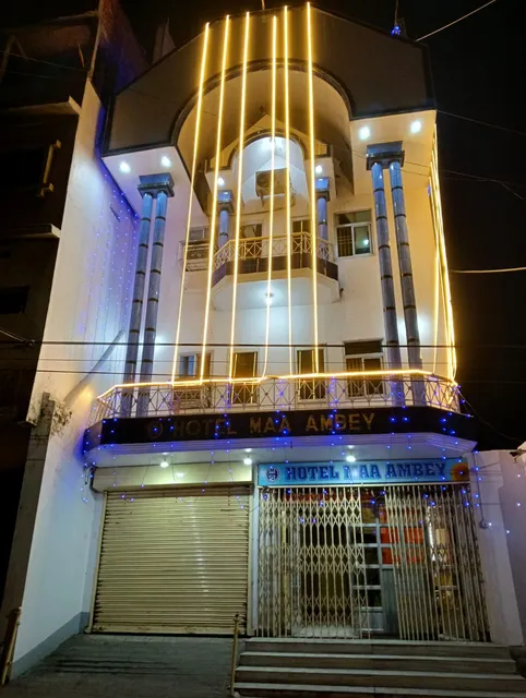 Hotel Maa Ambey