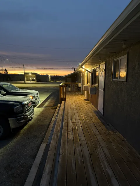 Interlake Motel (1997)