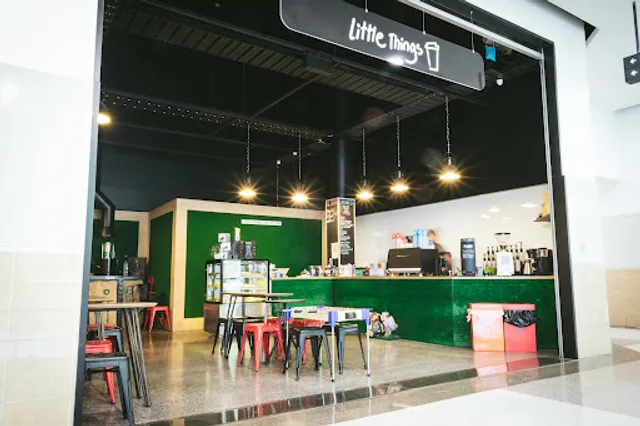 Little Things Coffee Shop & Micro-Roastery