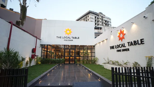 THE LOCAL TABLE - Fine Dine