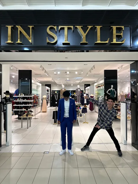 In Style Men's Suits and Women dresses Fashion