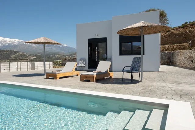 ELIA Boutique Villas