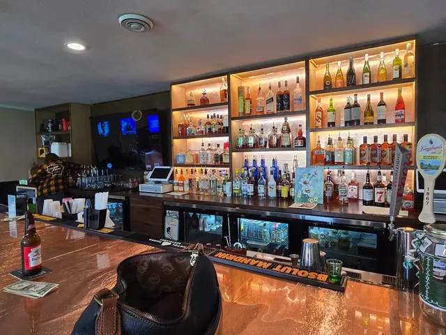 Tipsy Tee Tavern and Mini-Golf