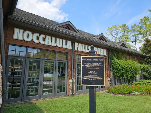 Noccalula Gift Shop