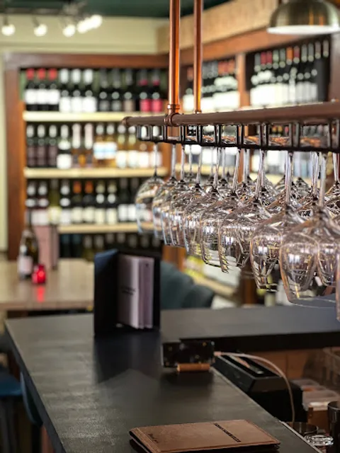 Sobo:Sommelier Southbourne.