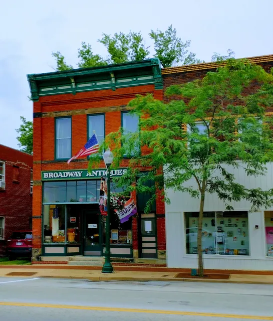 Broadway Antiques