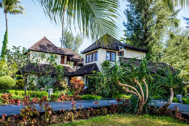 Jade Marina Resort & Spa