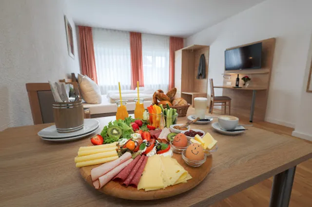 EDELWEISS - Appartements & Café