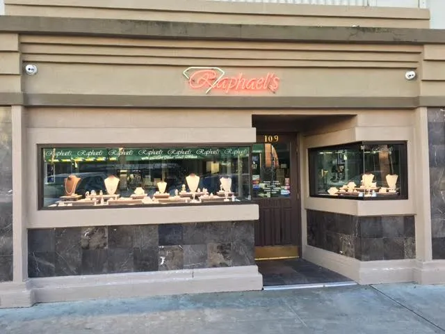 Raphael's Fine Jewelry-Design