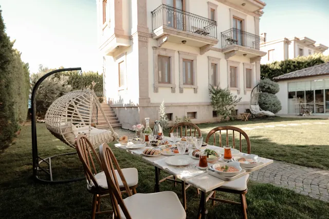 Cunda Vrodi by House