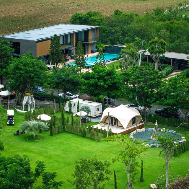 The item hill saraburi By T villas