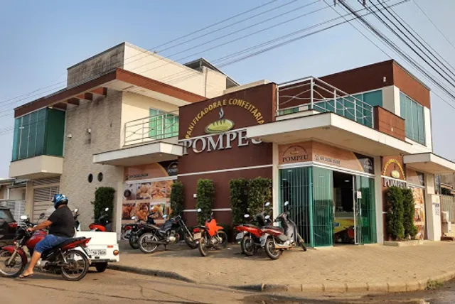 Panificadora e Confeitaria Pompeu