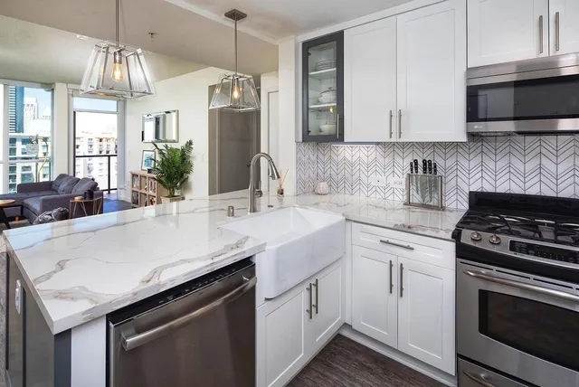 San Diego Custom Home, Bathroom & Kitchen Remodeling