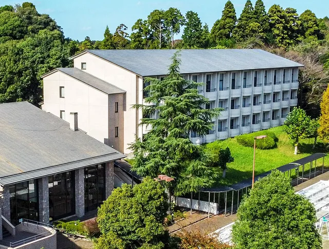 UE GARDEN RESORT (ホテル&グランピング)