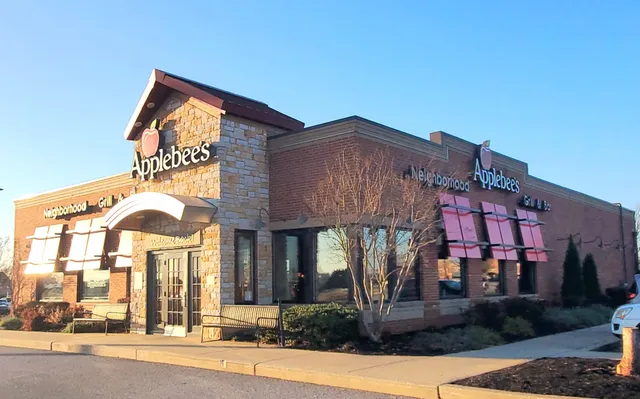 Dove Run Shopping Center