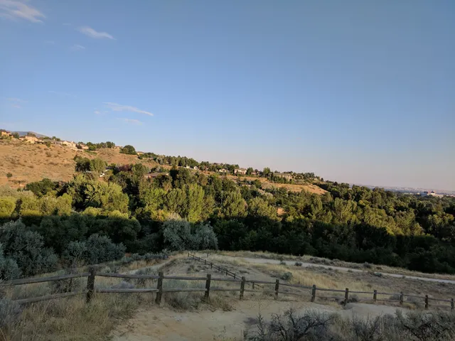 Hulls Gulch/Camel's Back Reserve