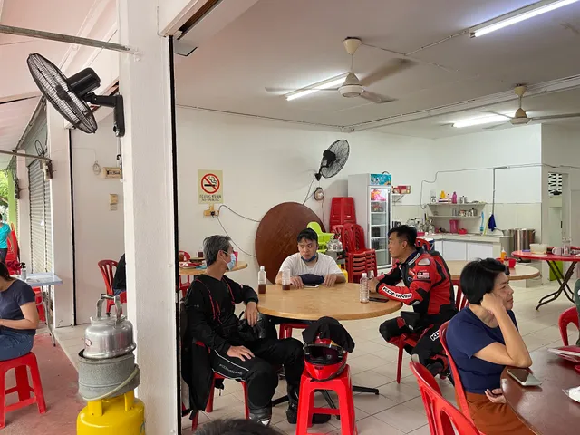 Restaurant YUN HEN 蛤山刹肉