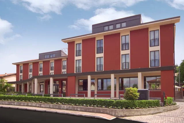 Red's Redaelli Hotel