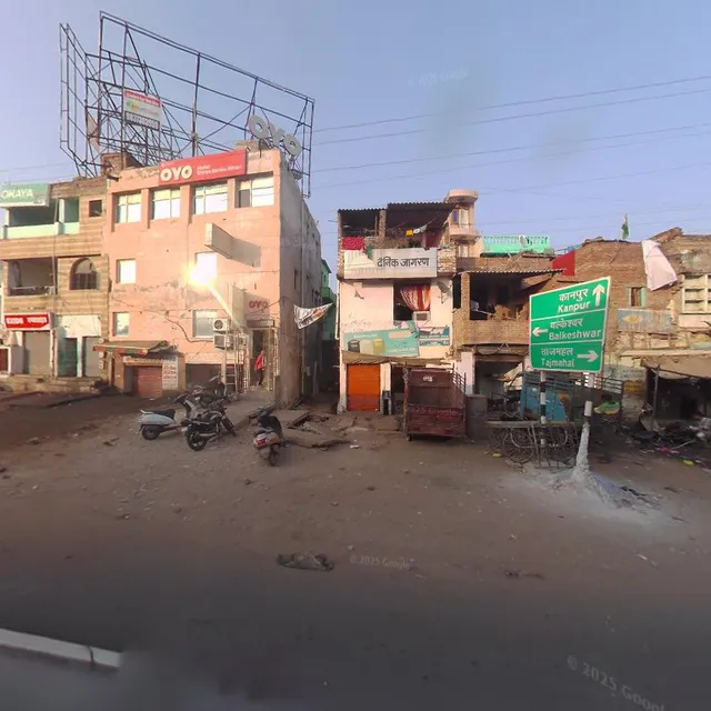 OYO 29187 Hotel Shree Baki Bihari