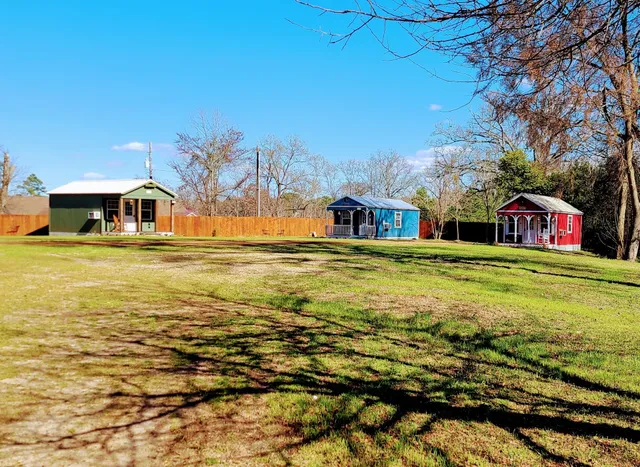 Bayou Riverfront Cottages